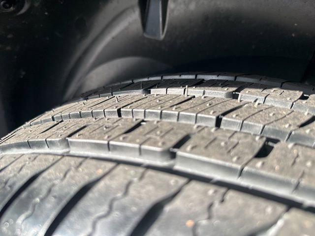 Used 2021 Chevrolet TrailBlazer ACTIV w/ Technology Package image 33