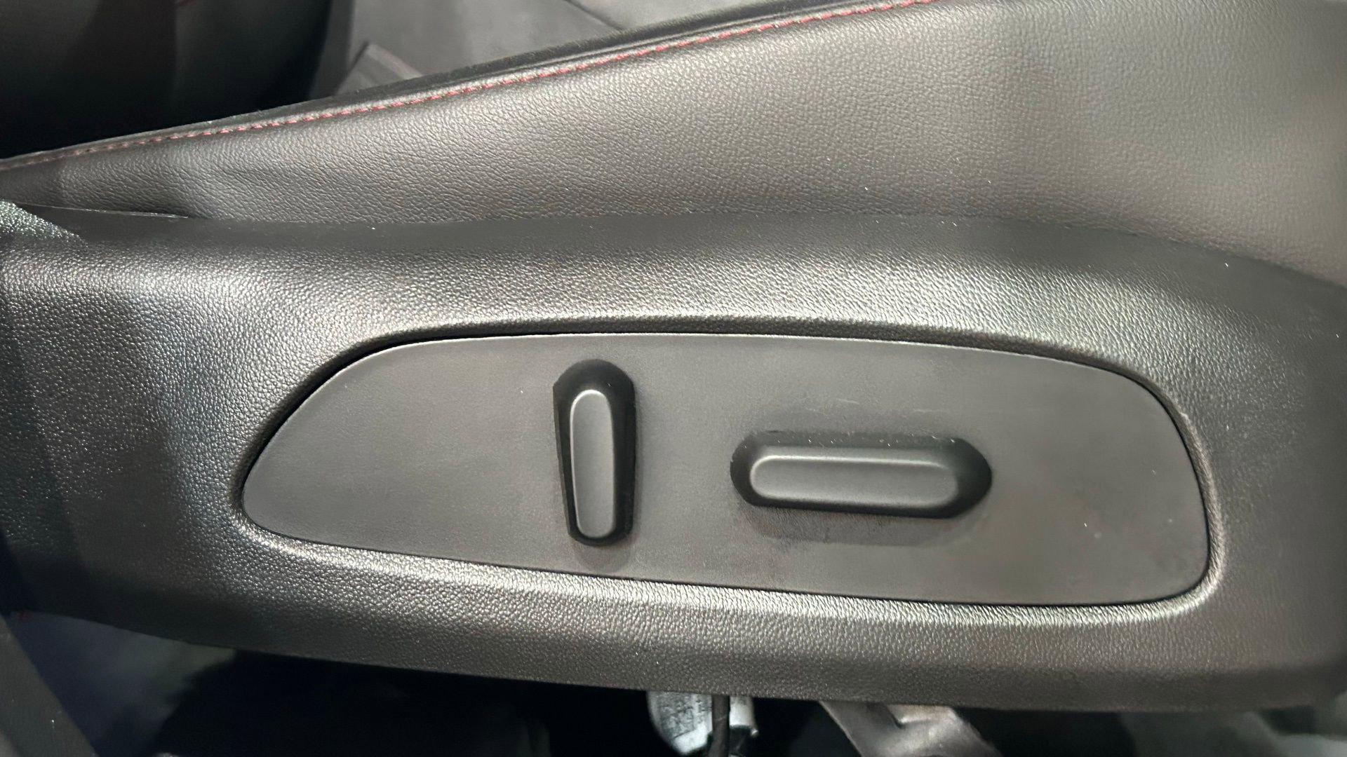 Used 2020 Chevrolet Blazer RS image 57