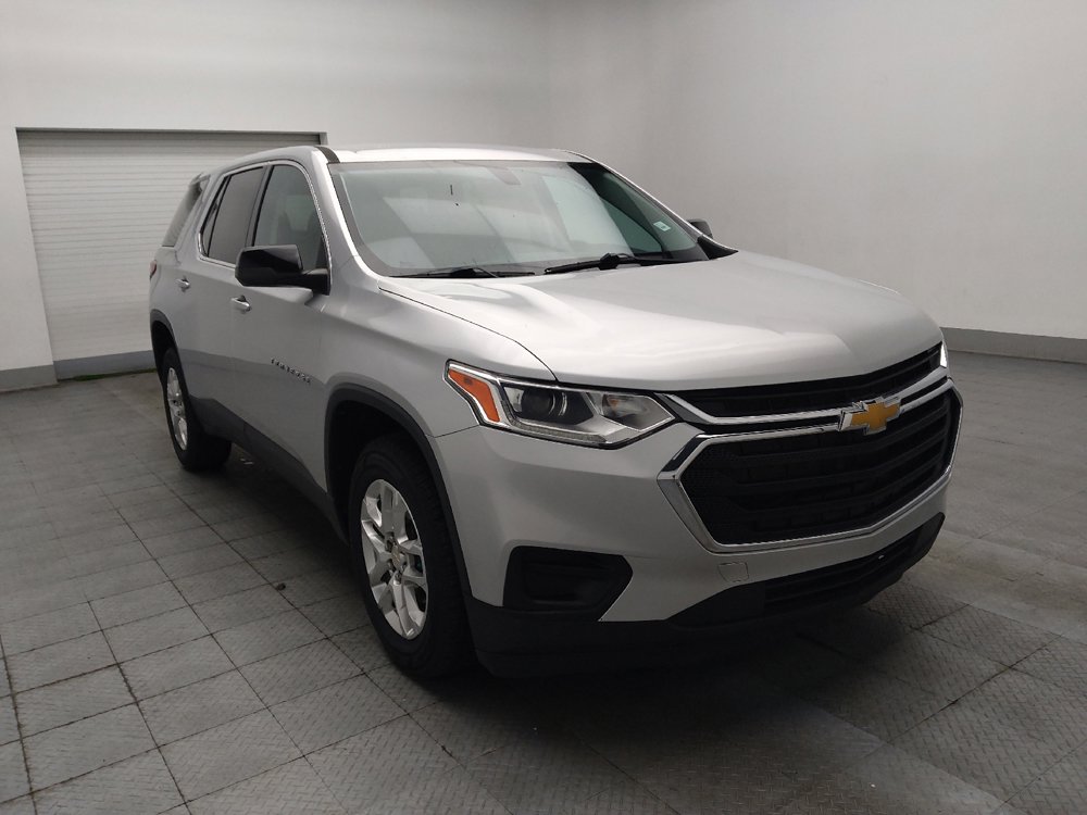 Used 2021 Chevrolet Traverse LS FWD image 13