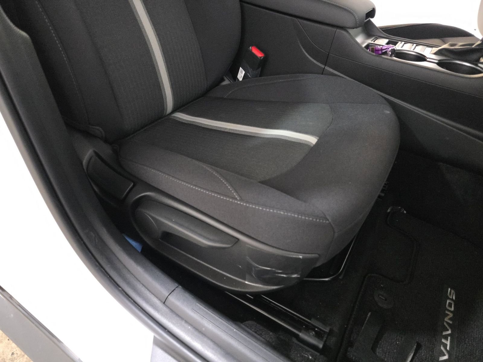 Used 2025 Hyundai Sonata SE image 34