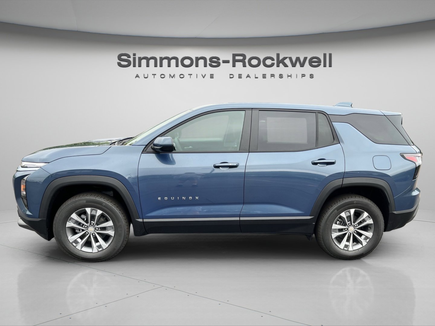 New 2026 Chevrolet Equinox LT w/ Safety and Technology Package image 4