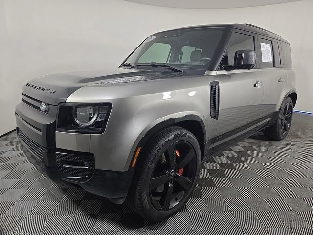 Certified 2025 Land Rover Defender 110 X AWD/4WD image 2