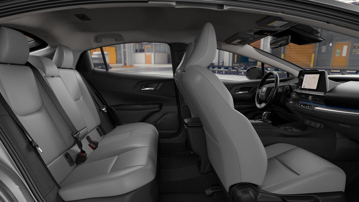 New 2027 Toyota Prius XLE FWD image 2