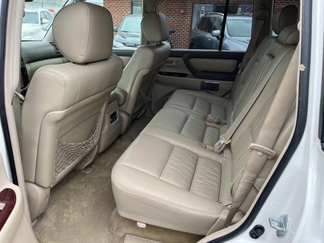 Used 2005 Toyota Land Cruiser AWD/4WD image 15