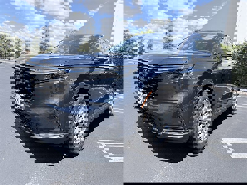 Used 2023 Honda CR-V EX image 1