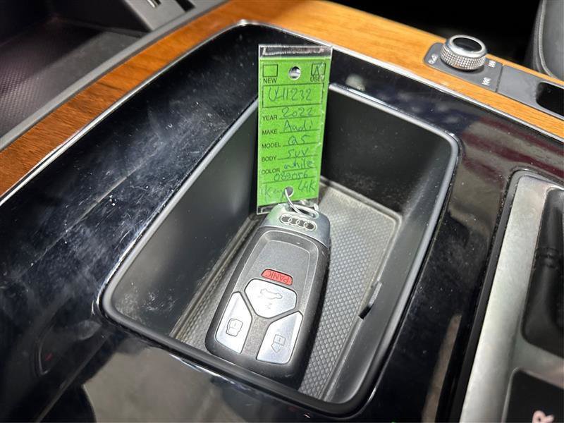 Used 2022 Audi Q5 2.0T Premium w/ Convenience Package image 27