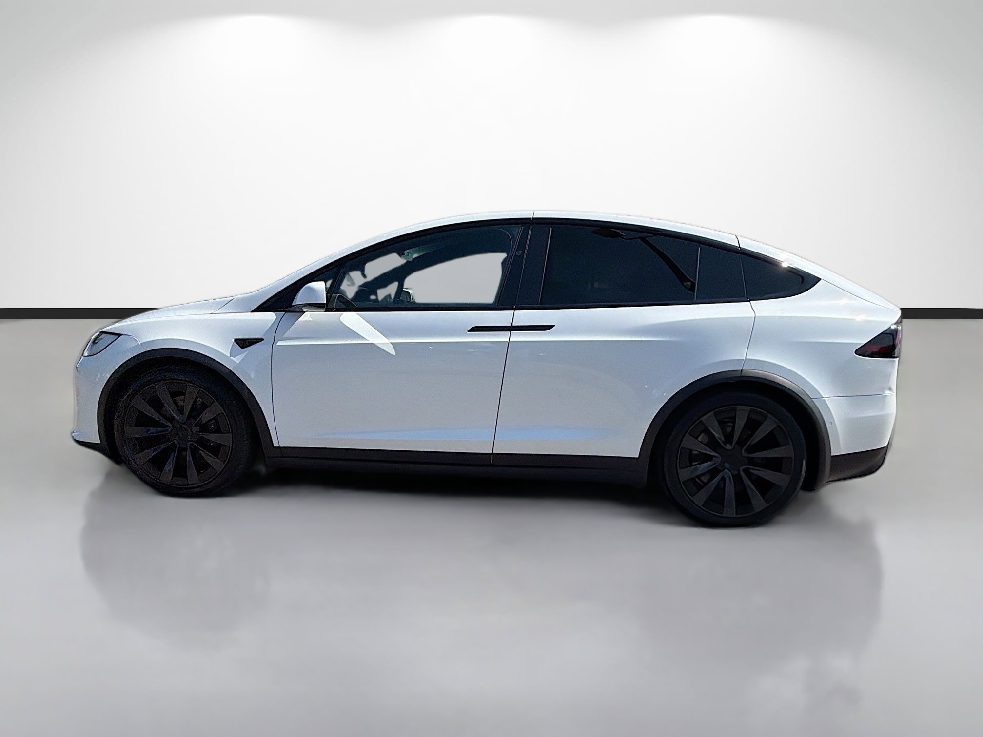 Used 2022 Tesla Model X image 6