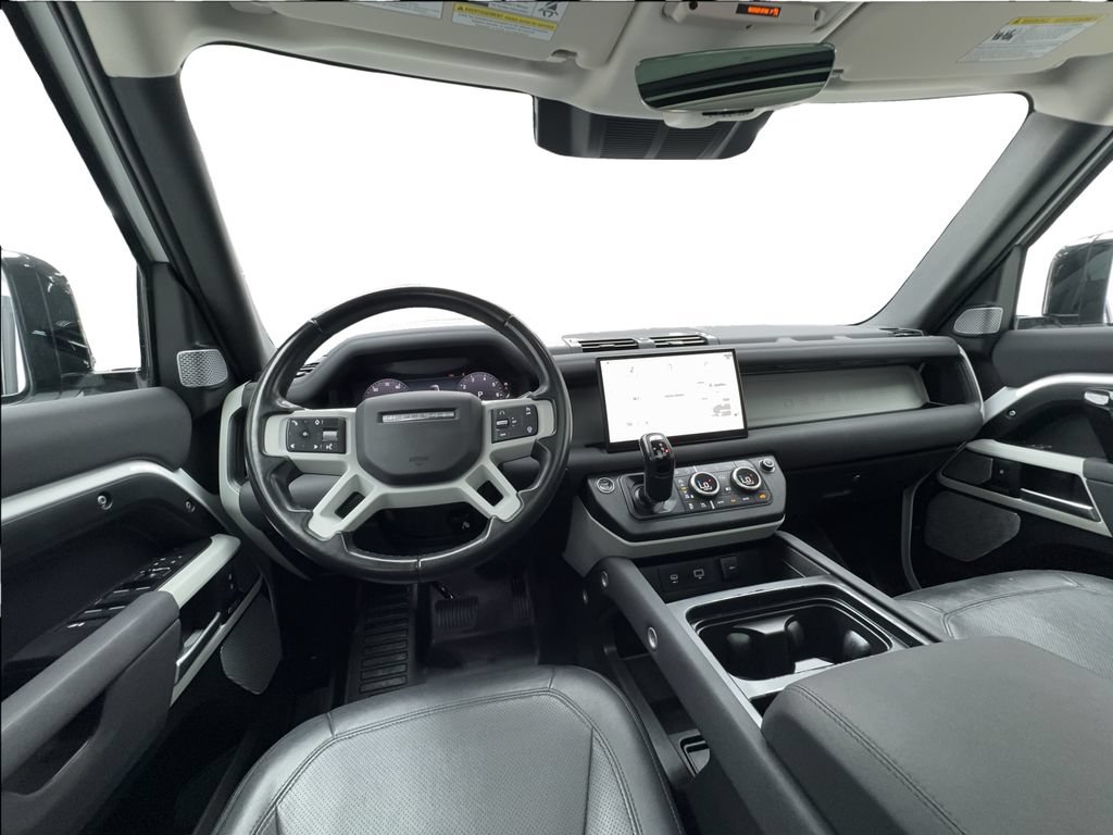 Used 2023 Land Rover Defender 130 SE AWD/4WD image 37