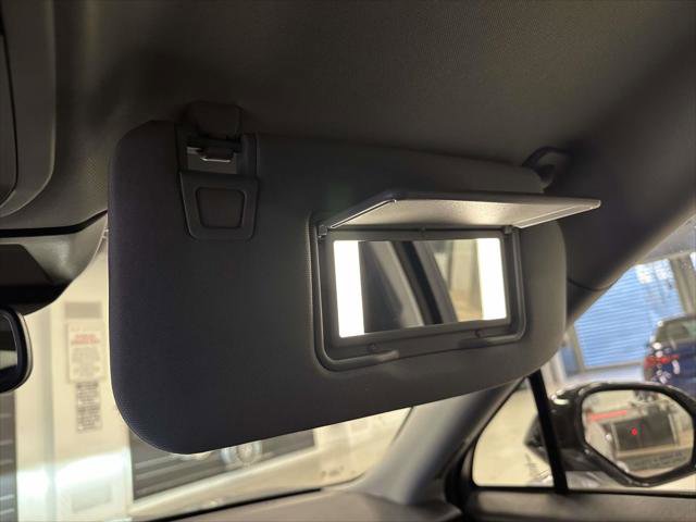 Used 2022 Lincoln Corsair AWD w/ Equipment Group 101A image 33