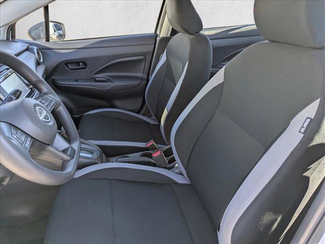 Used 2025 Nissan Versa S w/ Trunk Package image 22