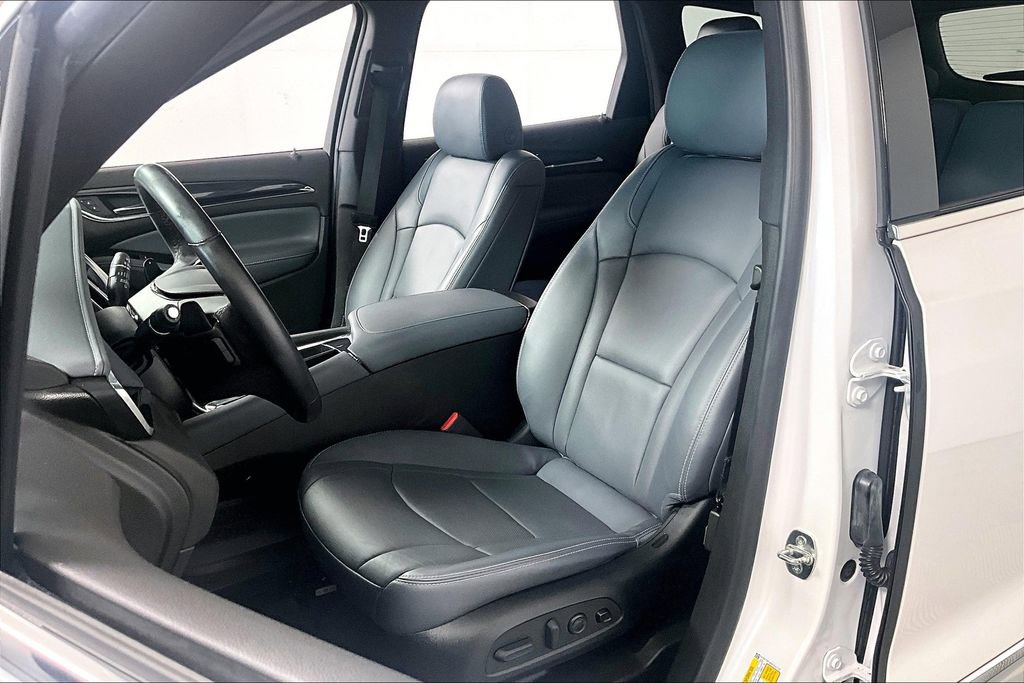 Used 2023 Buick Enclave Premium w/ LPO, Floor Liner Package image 24