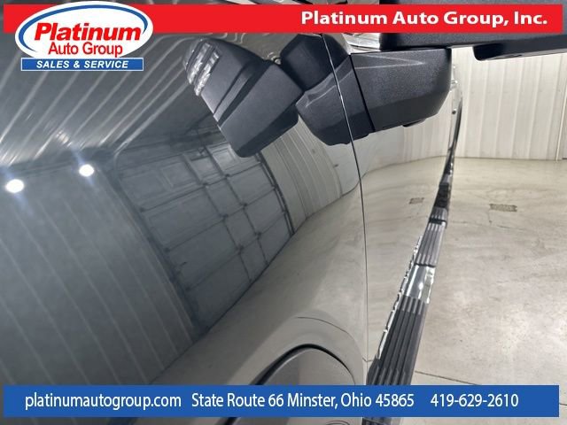 Used 2022 GMC Sierra 2500 Denali w/ Denali Ultimate Package AWD/4WD image 9