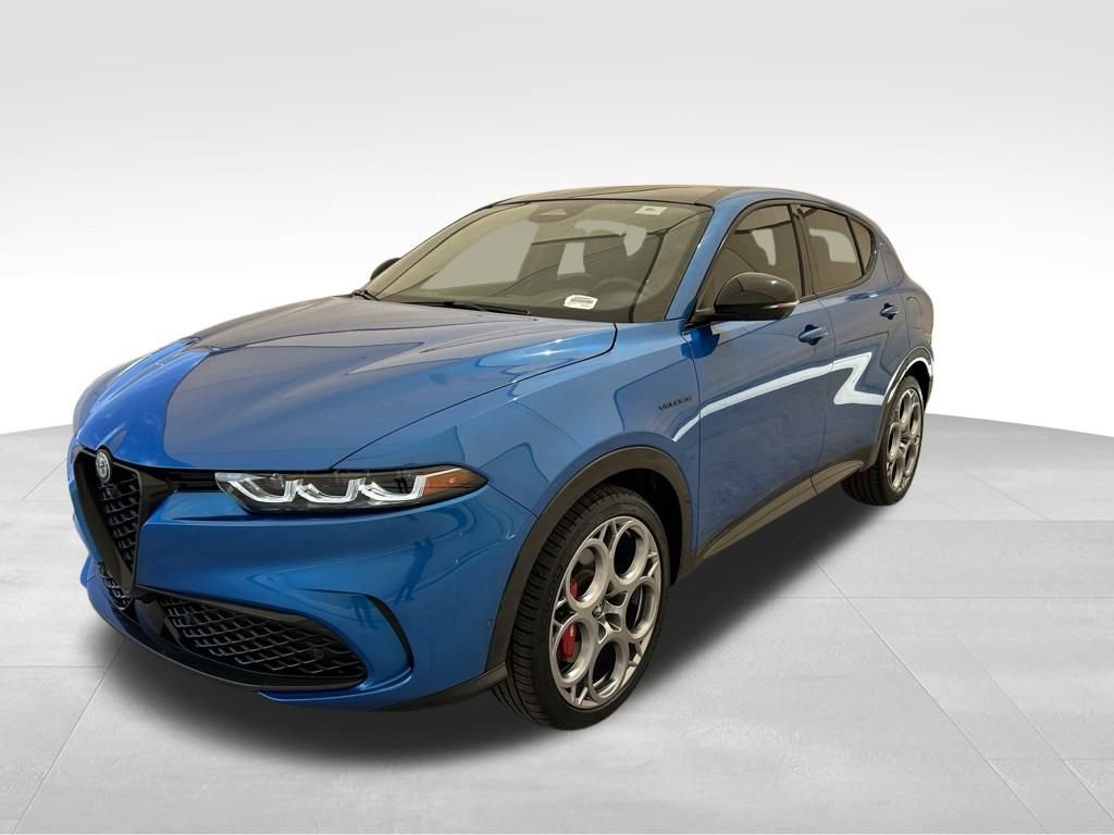 New 2024 Alfa Romeo Tonale Veloce w/ Active Assist Package image 17