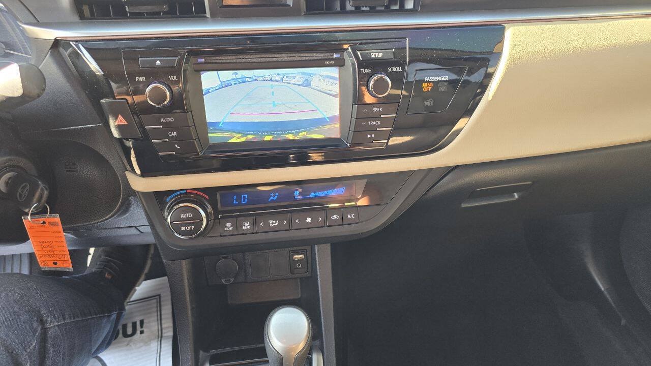 Used 2015 Toyota Corolla LE FWD image 39