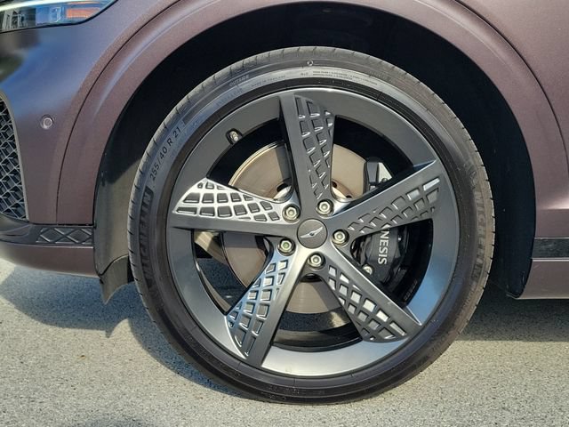 Used 2023 Genesis GV70 2.5T w/ Sport Prestige Package AWD/4WD image 13