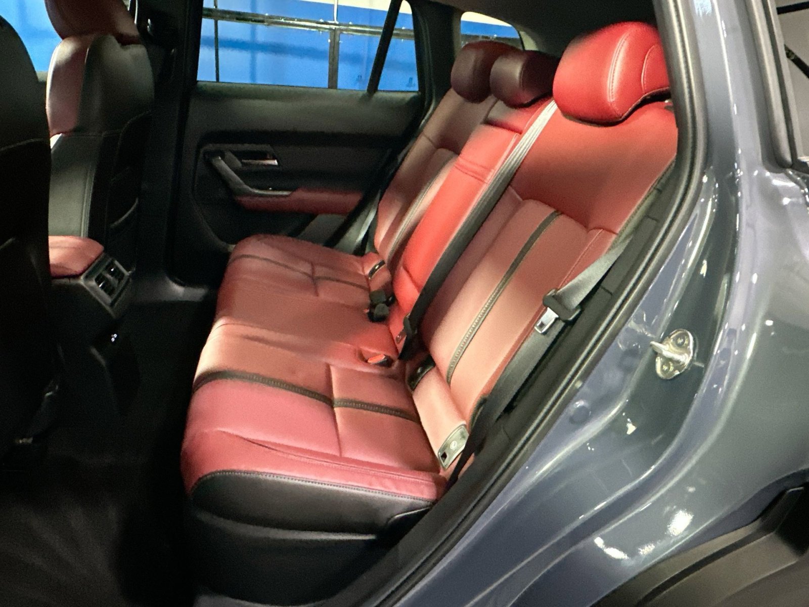 Used 2025 MAZDA CX-50 2.5 Hybrid w/ Cargo Package image 33