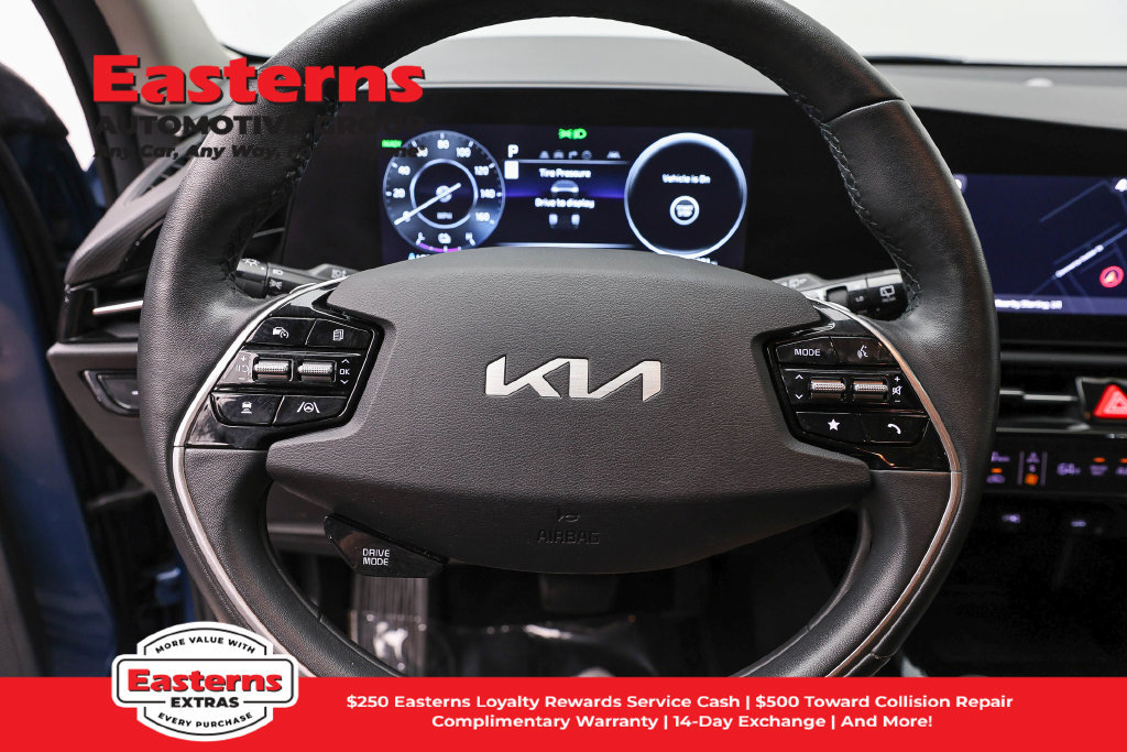 Used 2024 Kia Niro Wind w/ Wind Preserve Package FWD image 11