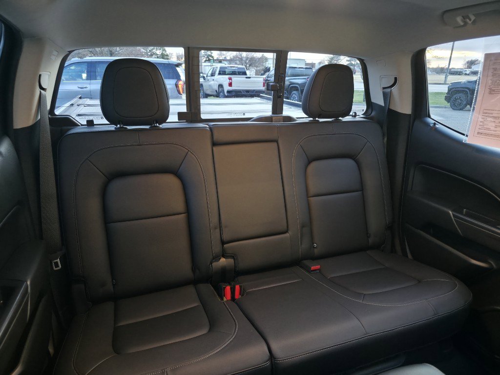 Used 2020 Chevrolet Colorado LT w/ Colorado RST Special Edition image 11