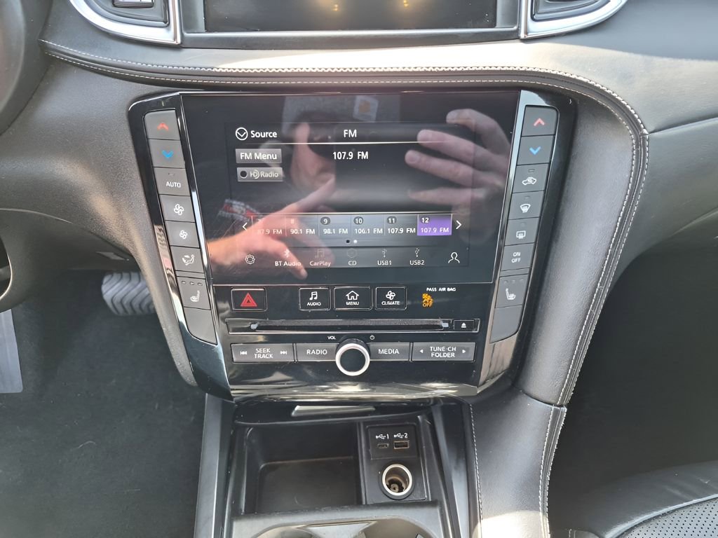 Used 2022 INFINITI QX50 Luxe w/ Appearance Package image 38