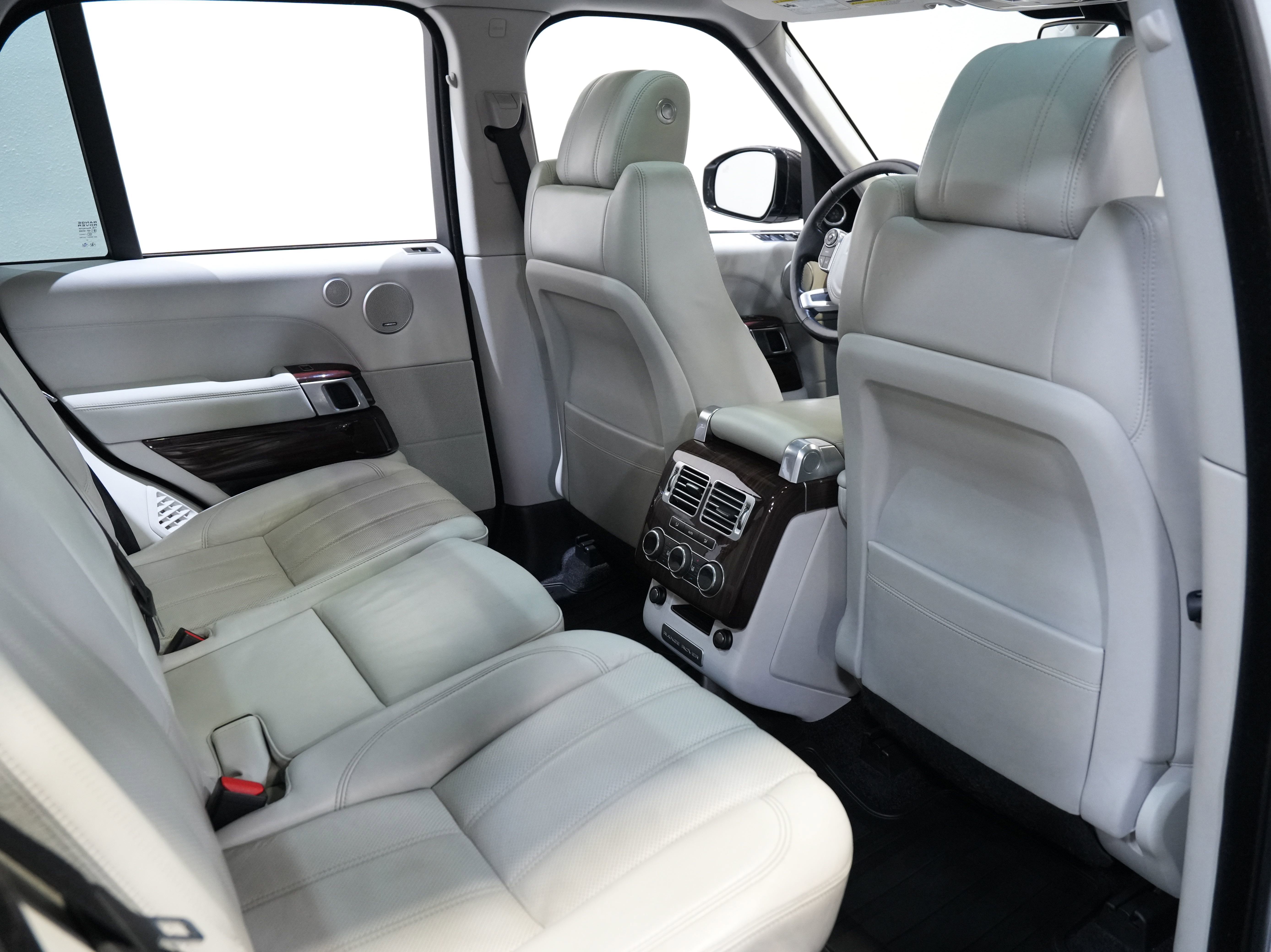Used 2014 Land Rover Range Rover Supercharged AWD/4WD image 47