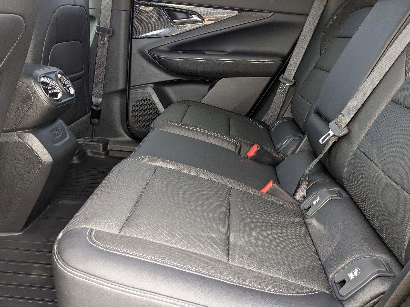 New 2025 Chevrolet Blazer EV LT AWD/4WD image 15