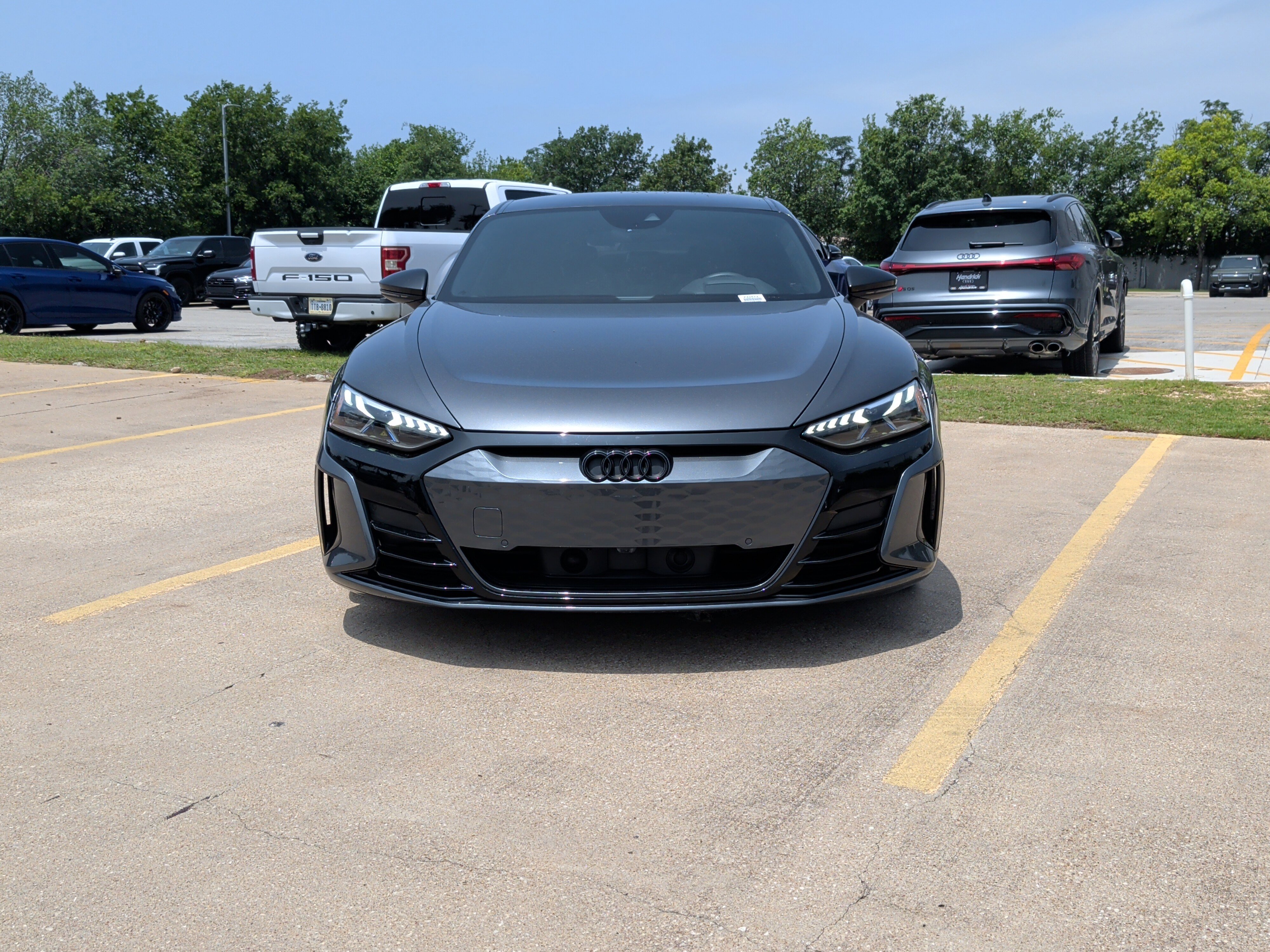 Certified 2023 Audi e-tron GT Premium Plus w/ Performance Package AWD/4WD image 3