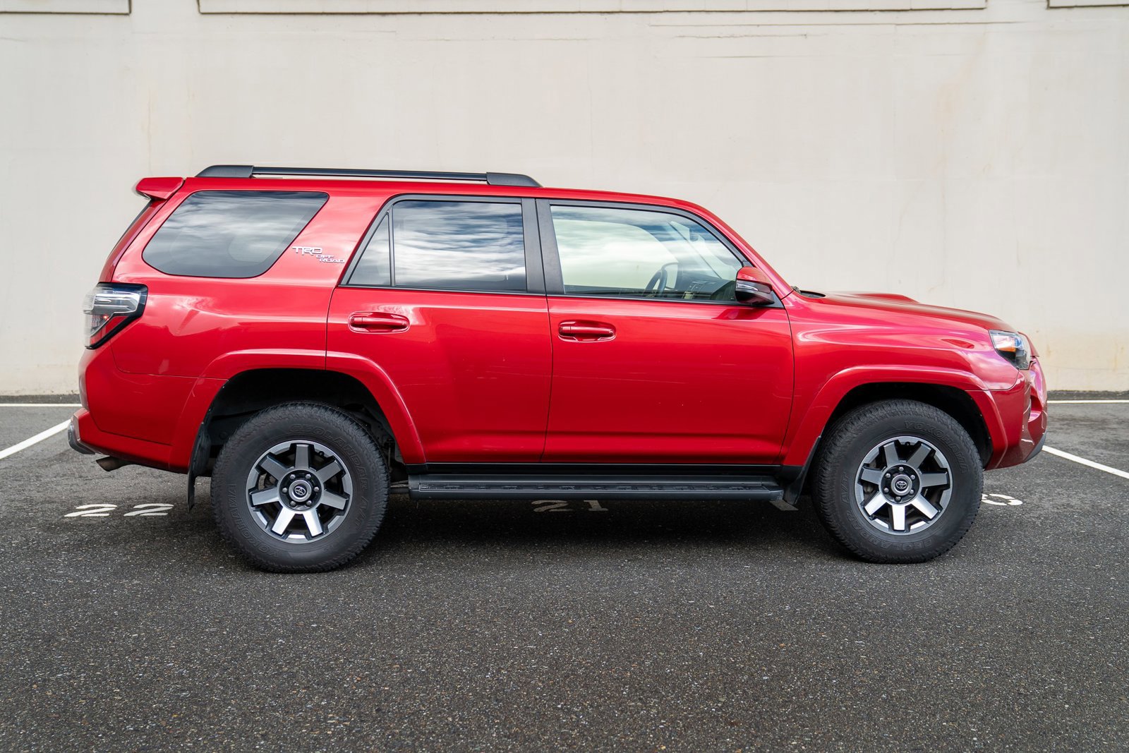 Used 2022 Toyota 4Runner TRD Off-Road Premium image 8