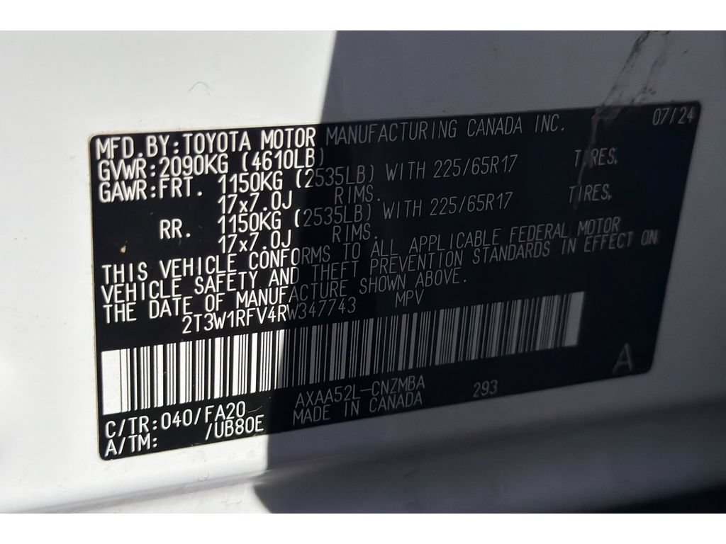 Used 2024 Toyota RAV4 XLE FWD image 32
