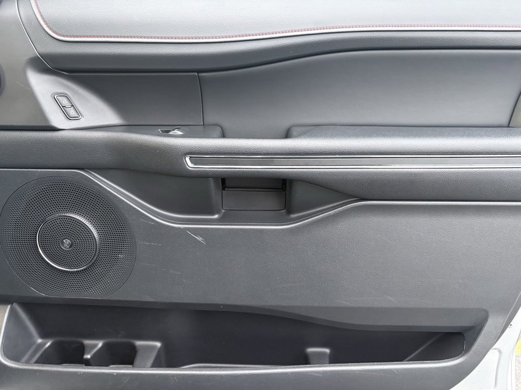 Used 2022 Ford Expedition Max Limited image 61