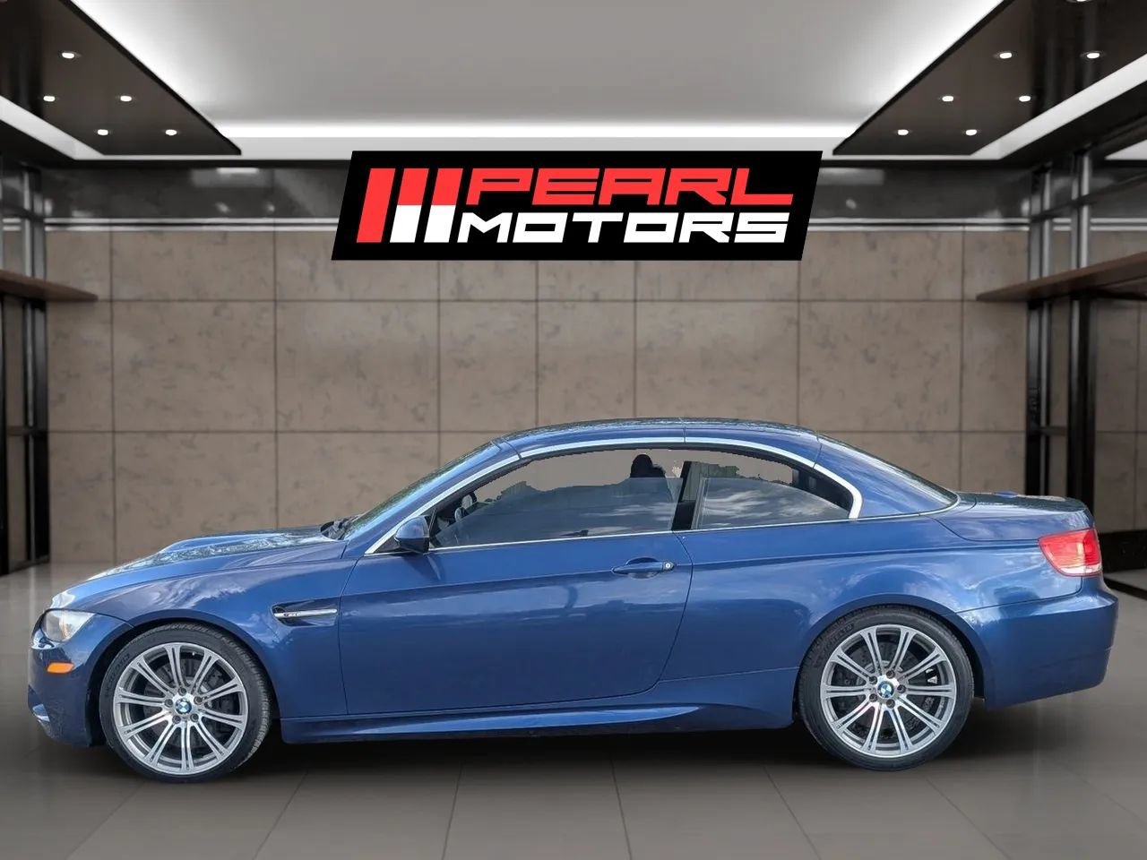 Used 2010 BMW M3 Convertible RWD image 5