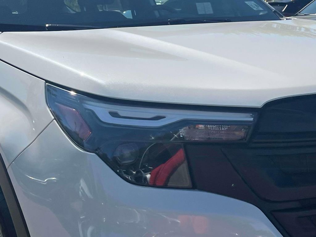 Certified 2025 Subaru Forester image 7