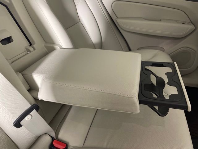 Certified 2024 Volvo XC60 T8 Plus w/ Protection Package AWD/4WD image 36