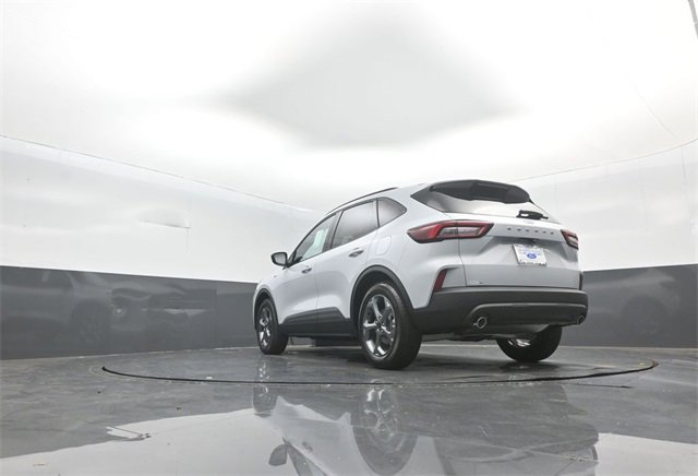 New 2026 Ford Escape ST-Line image 30