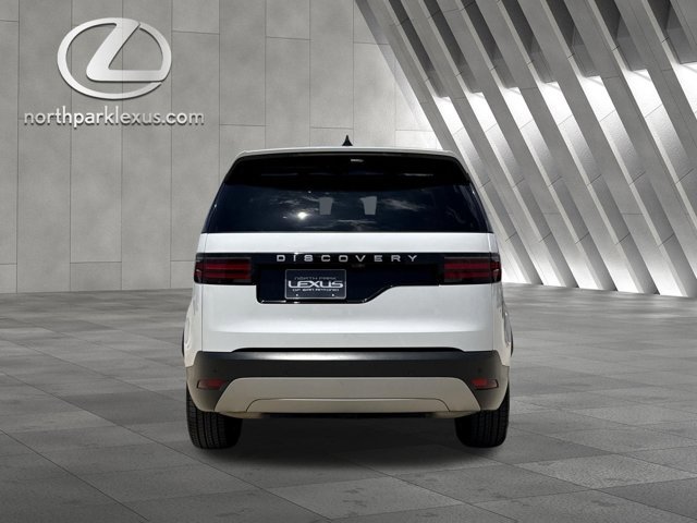 Used 2024 Land Rover Discovery S AWD/4WD image 28