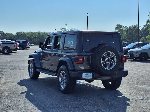 Used 2018 Jeep Wrangler Unlimited Sahara AWD/4WD image 8