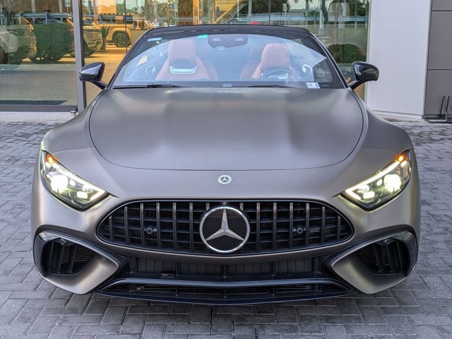 Used 2022 Mercedes-Benz SL 63 AMG 4MATIC image 2