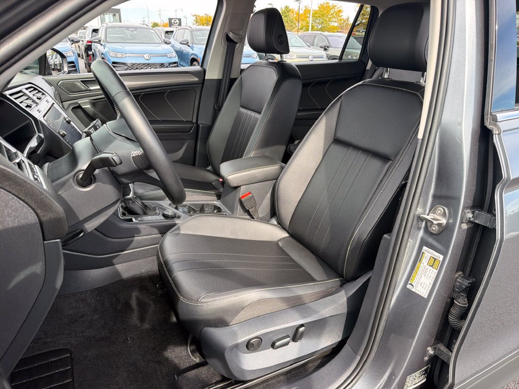 Certified 2024 Volkswagen Tiguan SE w/ MDO Package, Two-Row AWD/4WD image 7