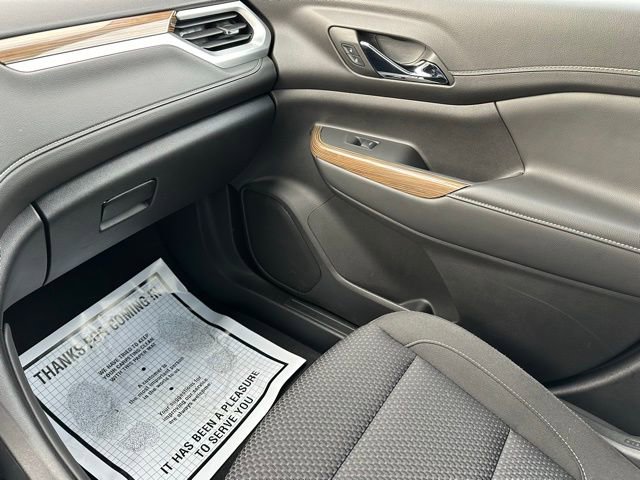 Used 2023 GMC Acadia SLE w/ Driver Convenience Package image 44