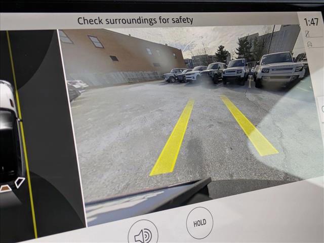 Certified 2025 Land Rover Range Rover Velar Dynamic SE image 12