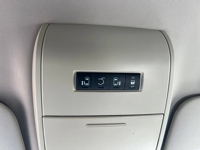 Used 2015 Dodge Grand Caravan SXT w/ Rear Park Assist Package FWD image 20