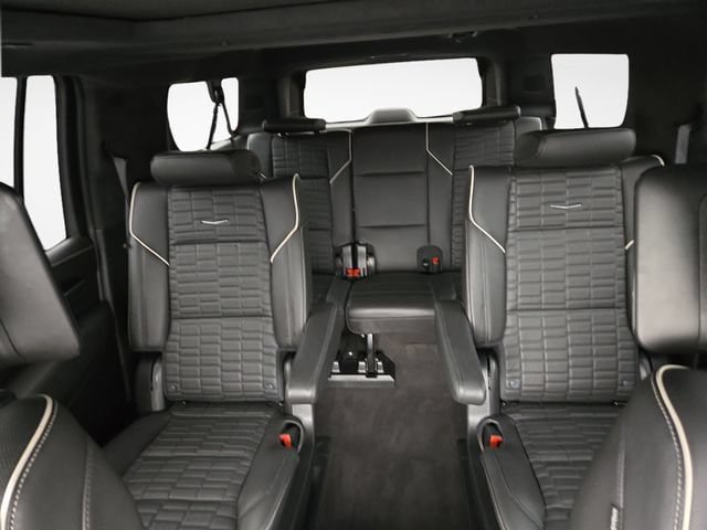 Certified 2024 Cadillac Escalade ESV V AWD/4WD image 38