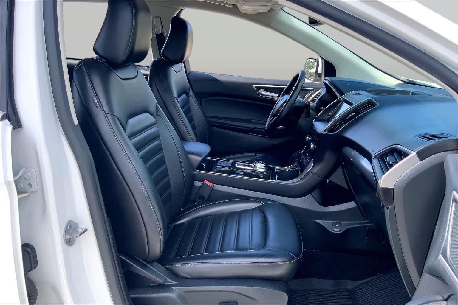 Used 2020 Ford Edge SEL w/ Convenience Package AWD/4WD image 9