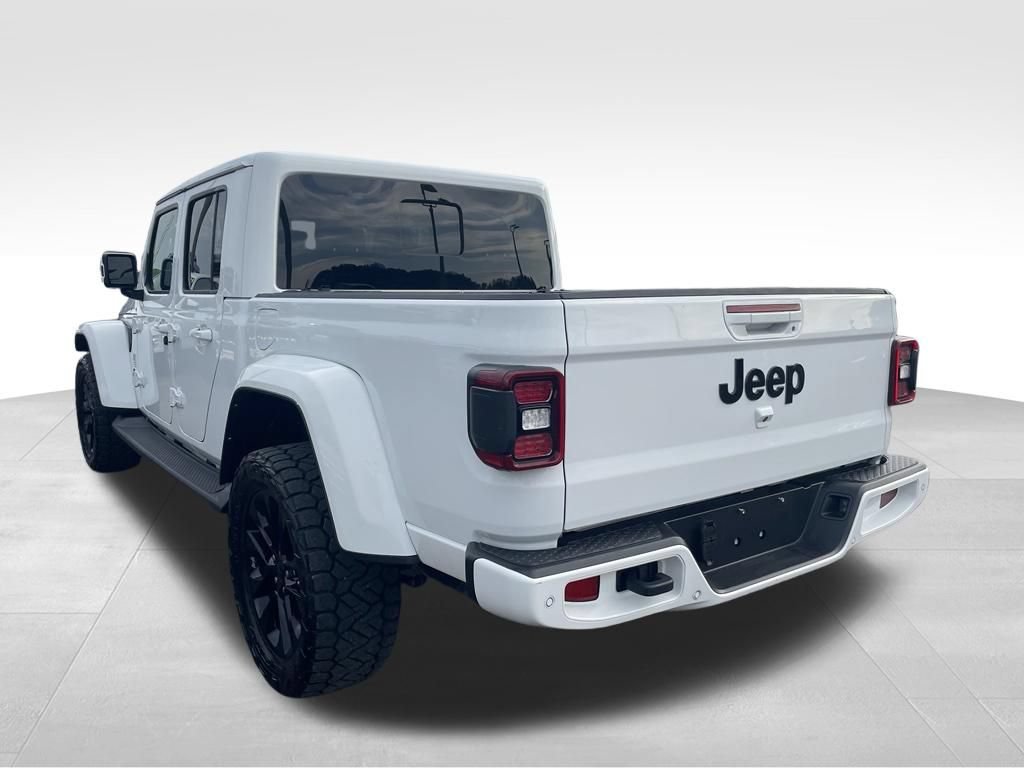 Used 2021 Jeep Gladiator Overland AWD/4WD image 14