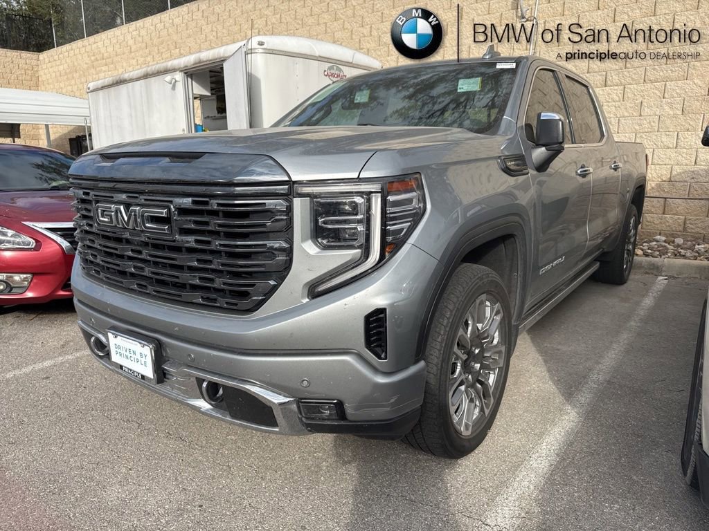 Used 2024 GMC Sierra 1500 Denali Ultimate image 1