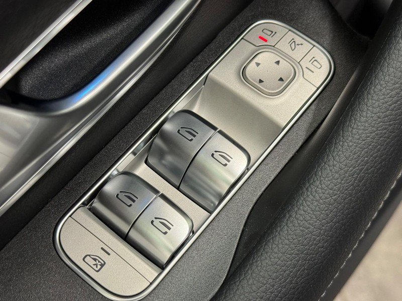 New 2026 Mercedes-Benz GLE 350 4MATIC image 16