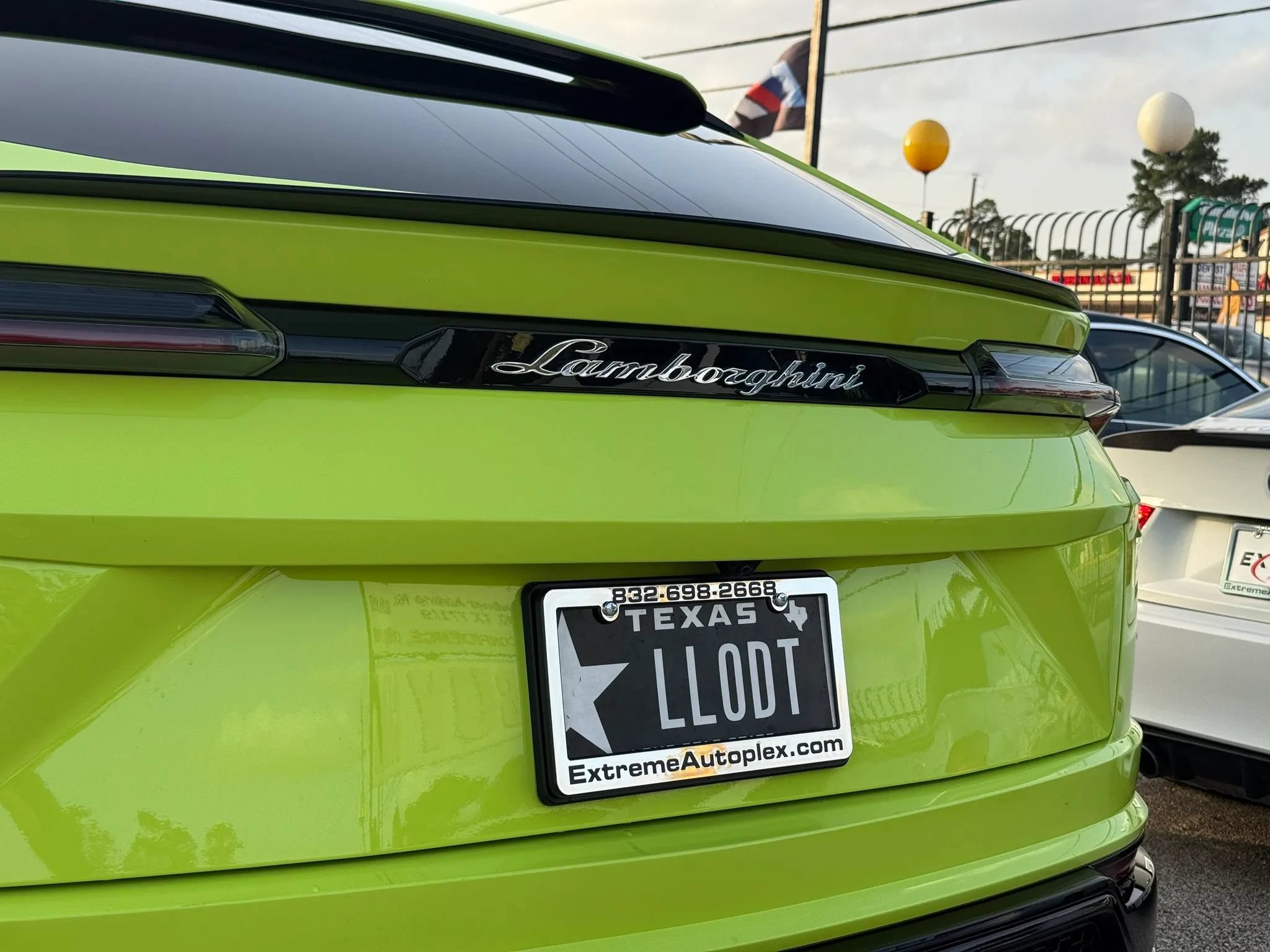 Used 2022 Lamborghini Urus AWD/4WD image 58