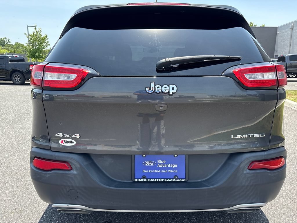 Used 2015 Jeep Cherokee Limited AWD/4WD image 22