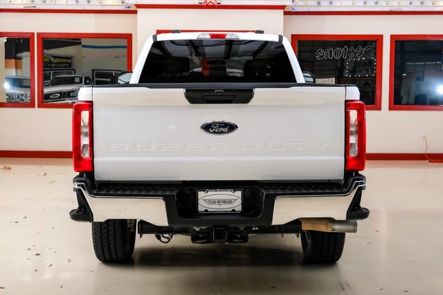 Used 2025 Ford F250 XLT AWD/4WD image 11