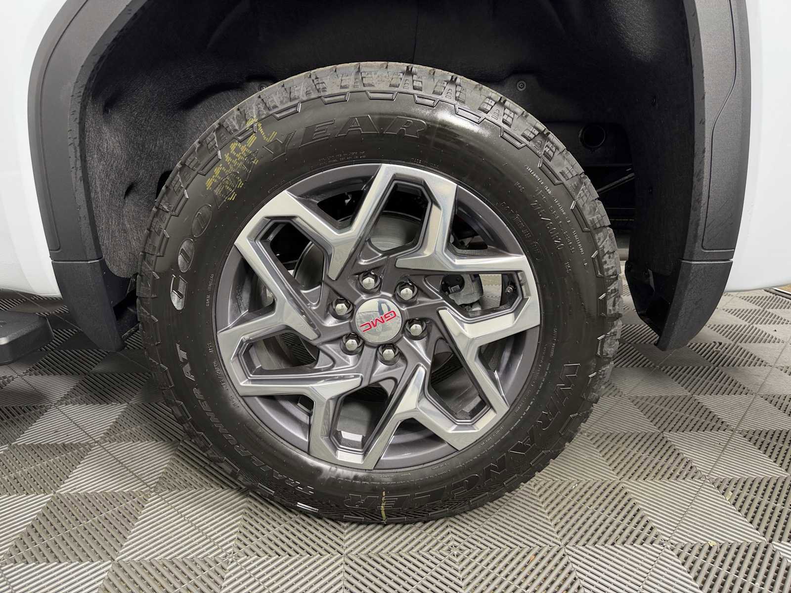 New 2026 GMC Sierra 1500 SLT w/ SLT Premium Plus Package AWD/4WD image 17