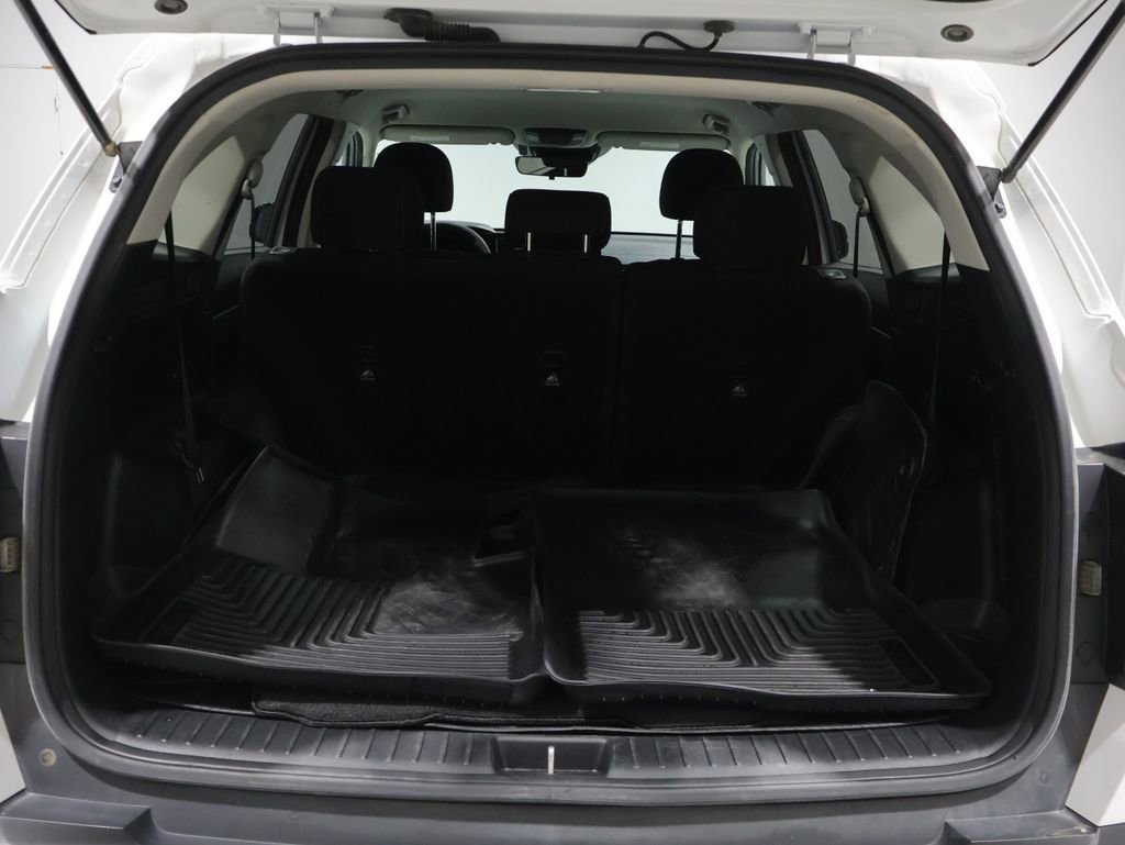 Used 2022 Kia Sorento LX image 4